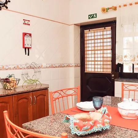 Konukevi Casa Beta *